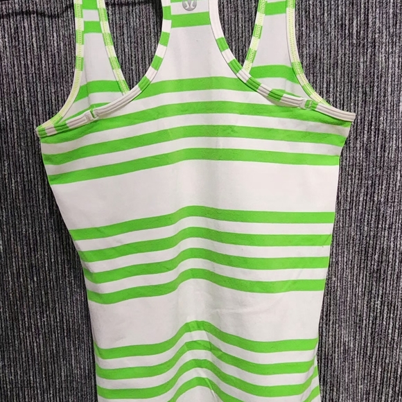 Lululemon Size 6ish Green and White Striped Tank Top - Picture 3 of 3